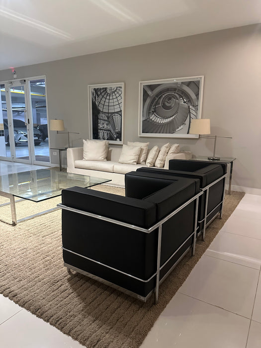 Poltrona “LC” - Le Corbusier (sem informação da loja)