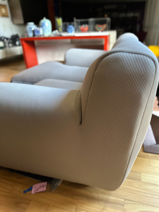 Sofá "Welcome" com chaise área externa - Paola Lenti/ Casual