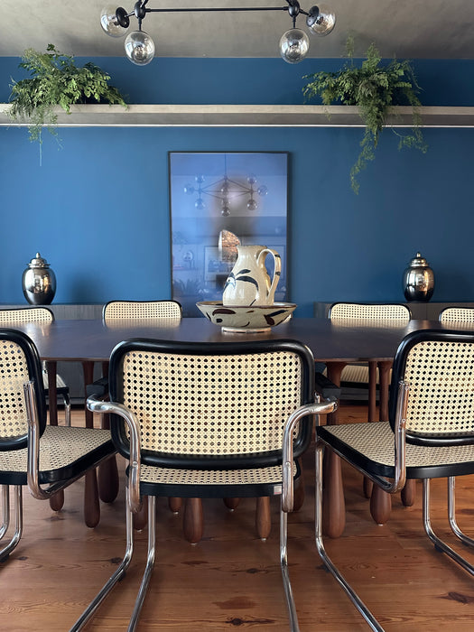 Mesa de Jantar "Chuva" Oval  – Léo Romano para Arquivo Contemporâneo