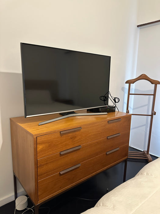 Cômoda “Loft” – Fernando Jaeger