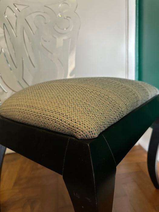 Par de Cadeiras com Encosto em Acrílico