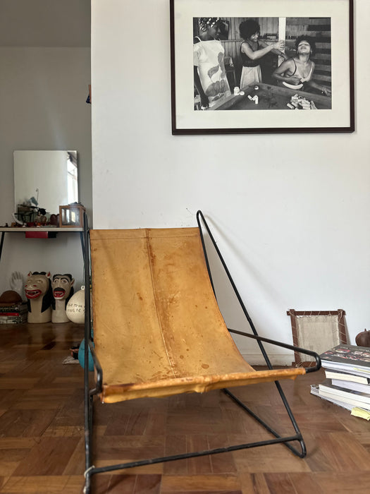 Poltrona “Deck” – Atribuída a Lina do Bardi |Adquirida em antiquário (não possui comprovante de autenticidade)