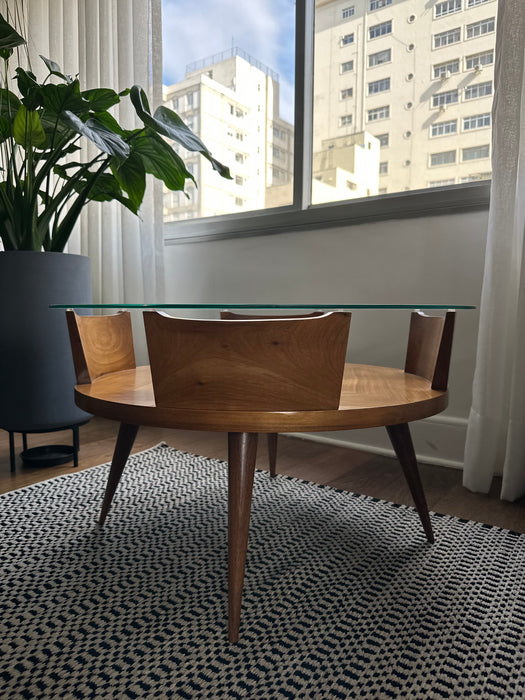 Mesa de Apoio Redonda Anos 50 – Releitura de Clássicos