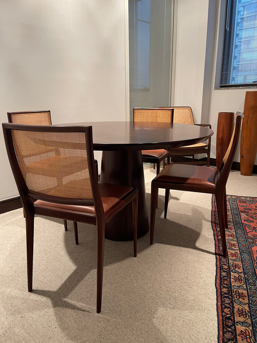 Conjunto com 4 Cadeiras “GB01” (duas com avarias) – Geraldo de Barros para Dpot