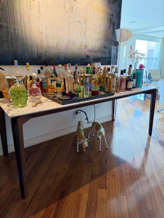 Mesa de Jantar “Bank” com Tampo em Mármore – Jader Almeida
