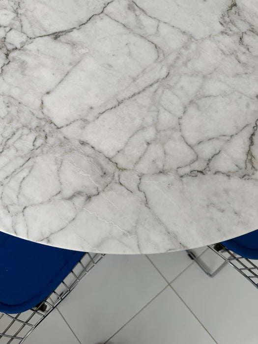 Mesa de Jantar "Saarinen" Redonda