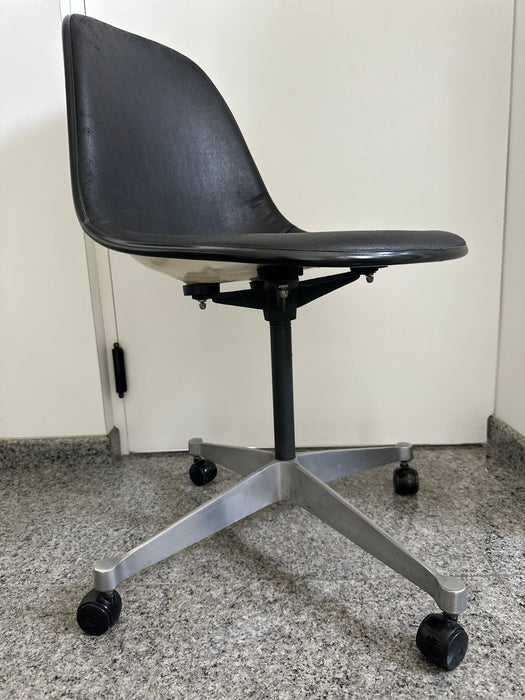 Par de Cadeiras “Eames Fiberglass Office” Vintage  – Charles & Ray Eames