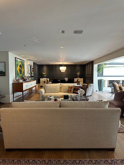 Sofá "Chanel" de 3 Lugares – Paschoal Ambrósio