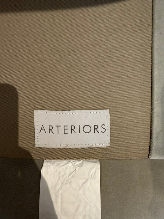 Par de Poltronas "Flint Velvet" – Arteriors