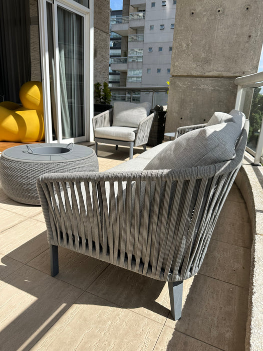 Sofá "Gana" - Franccino