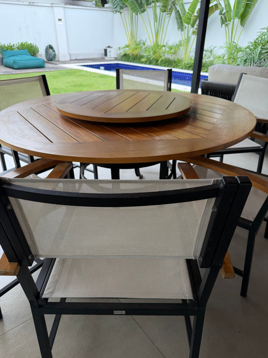 Conjunto de Mesa com 6 Cadeiras - Breton