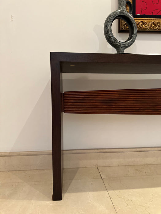 Aparador "Freixe" – Claudia Moreira Salles para Etel