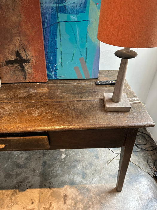 Mesa de Apoio Mineira em Madeira Rústica com Gaveta