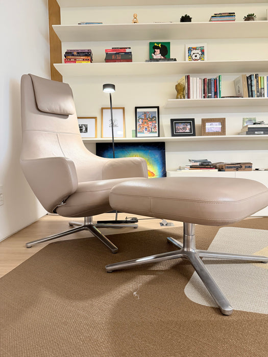 Poltrona "Repos"  com Banqueta em Couro - Antonio Citterio Para Vitra
