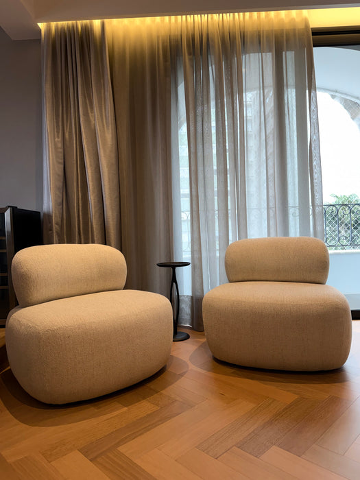 Par de Poltronas "Mentha" – Patricia Anastassiadis para Artefacto