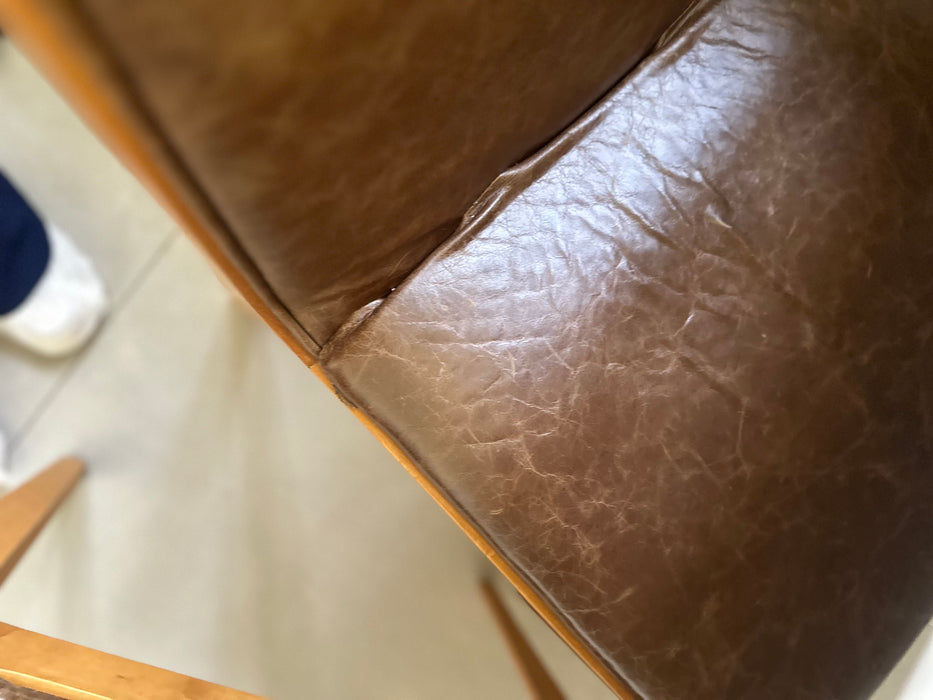 Conjunto com 4 Cadeiras "Malha" em Couro - Jader Almeida