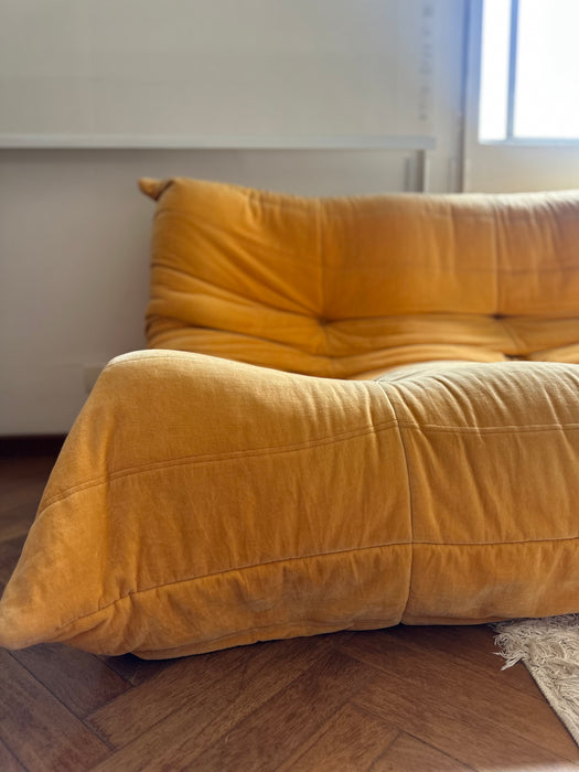 Sofá “Togo” – Ligne Roset (sem informação da loja de aquisição)