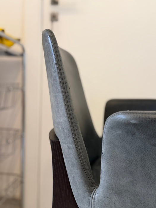 Conjunto com 4 Cadeiras "Ventura" em Couro – Jean-Marie Massaud para Poliform
