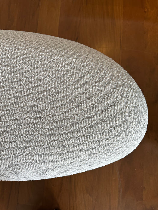 Par de Puffs "Munik" Especial – Jader Almeida