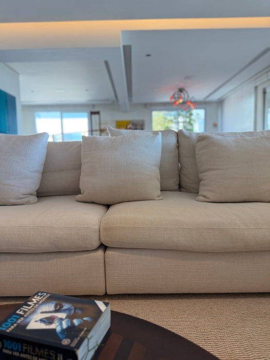 Sofá em L “Santorini” – Minotti para Atrium