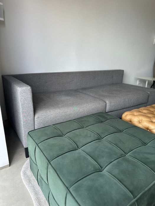 Pufe em Veludo Verde