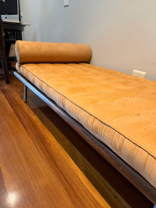 Couch " Barcelona" em Couro