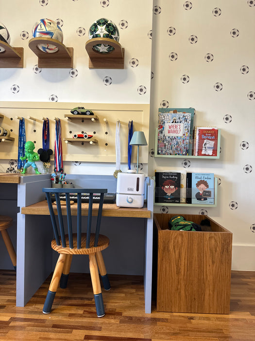 Móvel Infantil Funcional com Armários, Estação de Estudo e Prateleiras