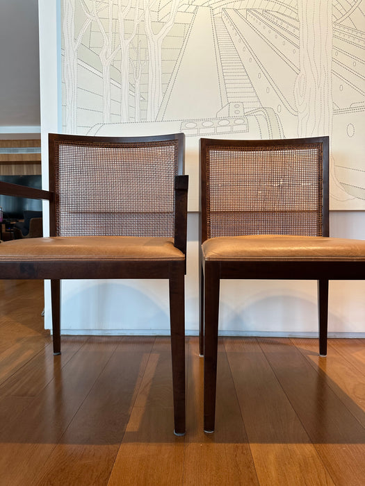 Conjunto de 10 Cadeiras (2 com braços) – Vermeil