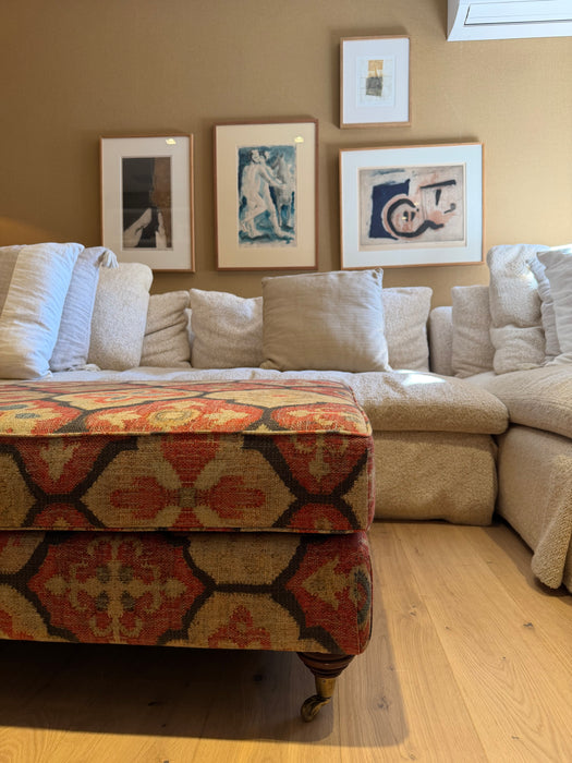 Sofá com Chaise – Entreposto