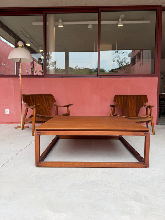 Mesa de Centro "ARQ" - Estúdio Bola