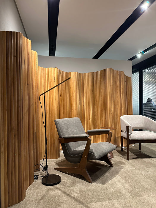 Biombo "Esteira" em Freijó Natural - Etel