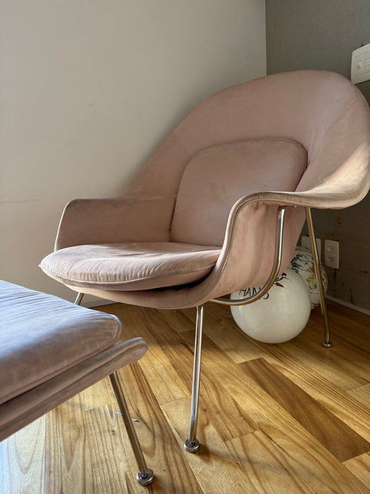 Poltrona "Womb Chair" com Banqueta - A Loft Of