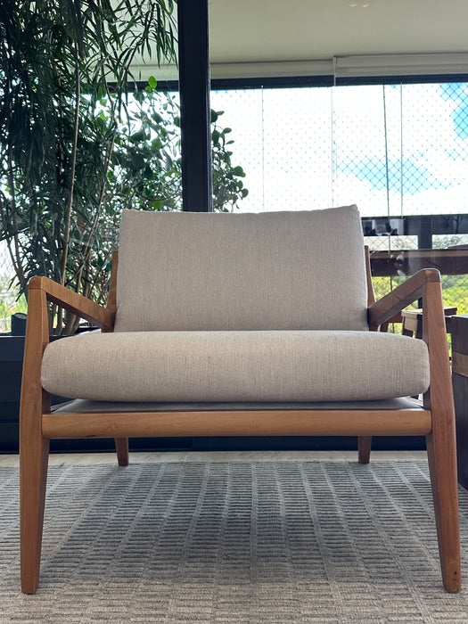 Par de Poltronas "Cut" em Madeira Tauari e Corda Náutica – Tadeu Paisan