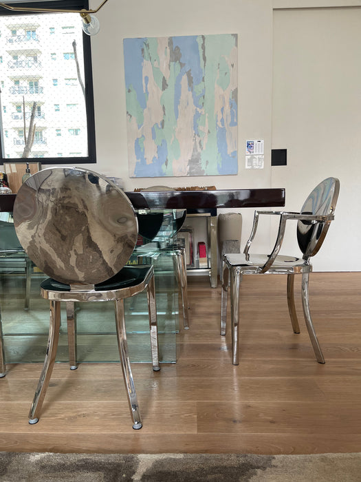 Conjunto de 6 Cadeiras “Kong” (2 com braços) – Philippe Starck para Emeco