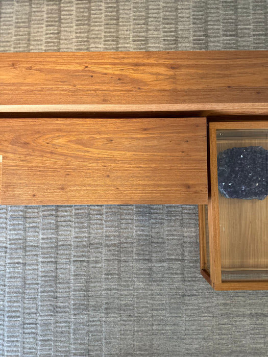 Mesa de Centro "Plana" – Juliana Llussá e Marcus Ferreira para Decameron