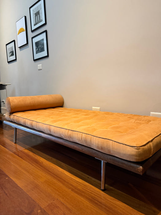 Couch " Barcelona" em Couro