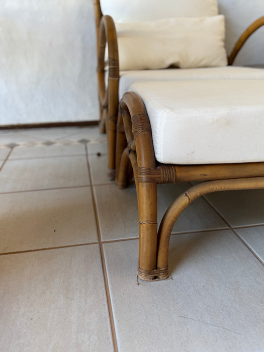 Par de Poltronas com Banquetas em Fibra Natural