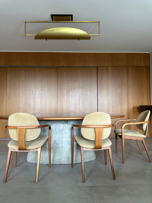 Cadeira "Omar" em Couro Courvim - Rejane Carvalho Leite