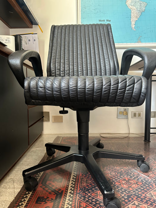 Cadeira de Escritório Preta