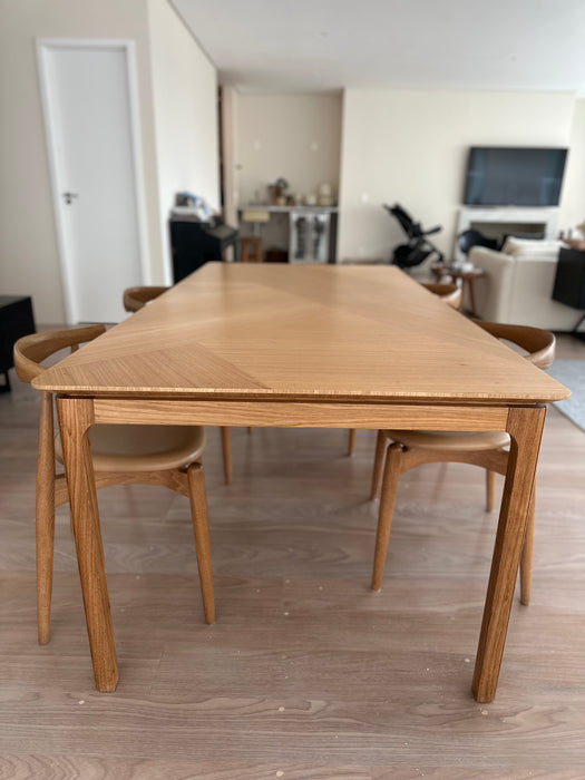 Mesa de Jantar "Riva" em Freijó – Olho Interni
