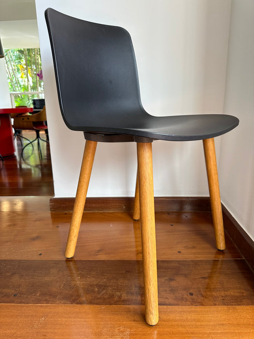 Conjunto com 6 Cadeiras "Hal Wood" - Jaspen Morisson para Vitra
