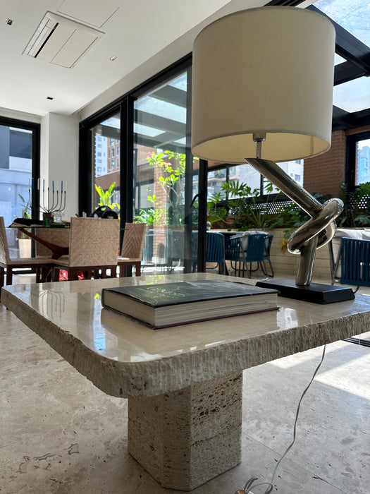 Mesa Lateral em Mármore