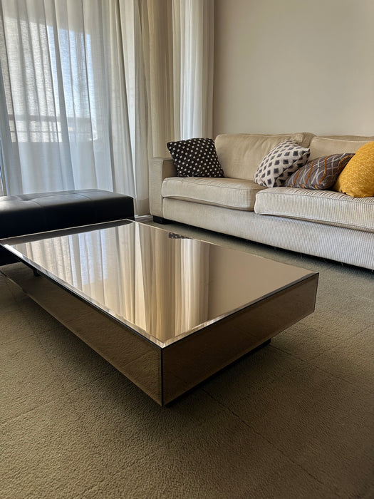 Mesa de Centro Espelhada