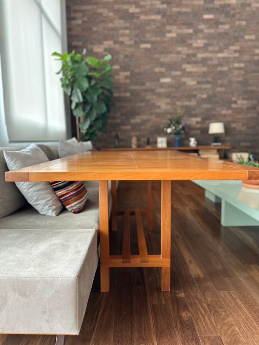 Mesa de Jantar “Nelson” com 6 Cadeiras “Atibaia” – Paulo Alves