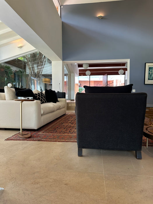 Sofá de 3 Lugares (almofadas decorativas não inclusas)
