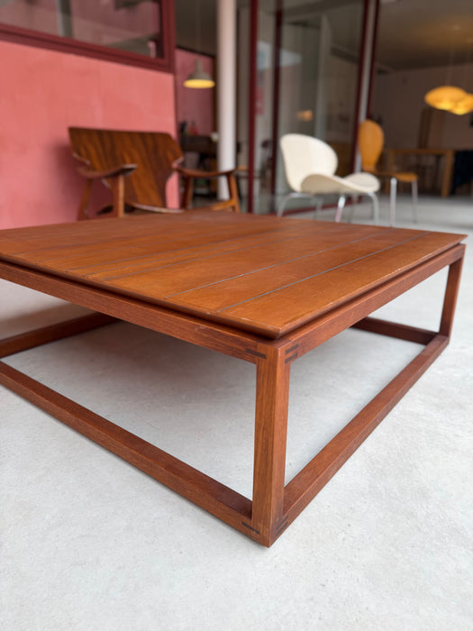 Mesa de Centro "ARQ" - Estúdio Bola