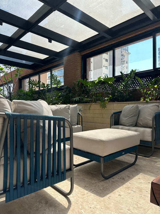 Conjunto de 3 Poltronas e Pufe "Terrace" - Breton