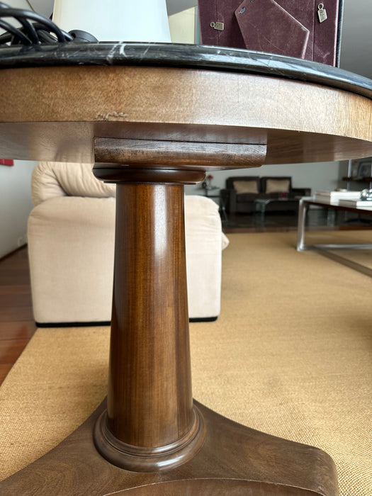 Mesa Lateral em Madeira com Tampo de Mármore