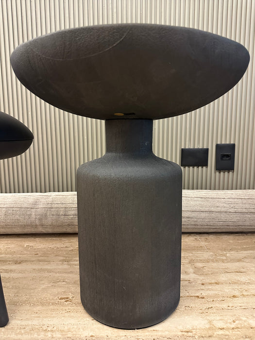 Mesa de Apoio “Butti” Ebanizada – Jader Almeida