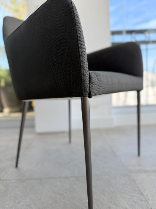 Conjunto de 6 Cadeiras com Braços – Artefacto